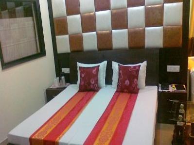 Hotel Ng Paradise Jagādhri Εξωτερικό φωτογραφία